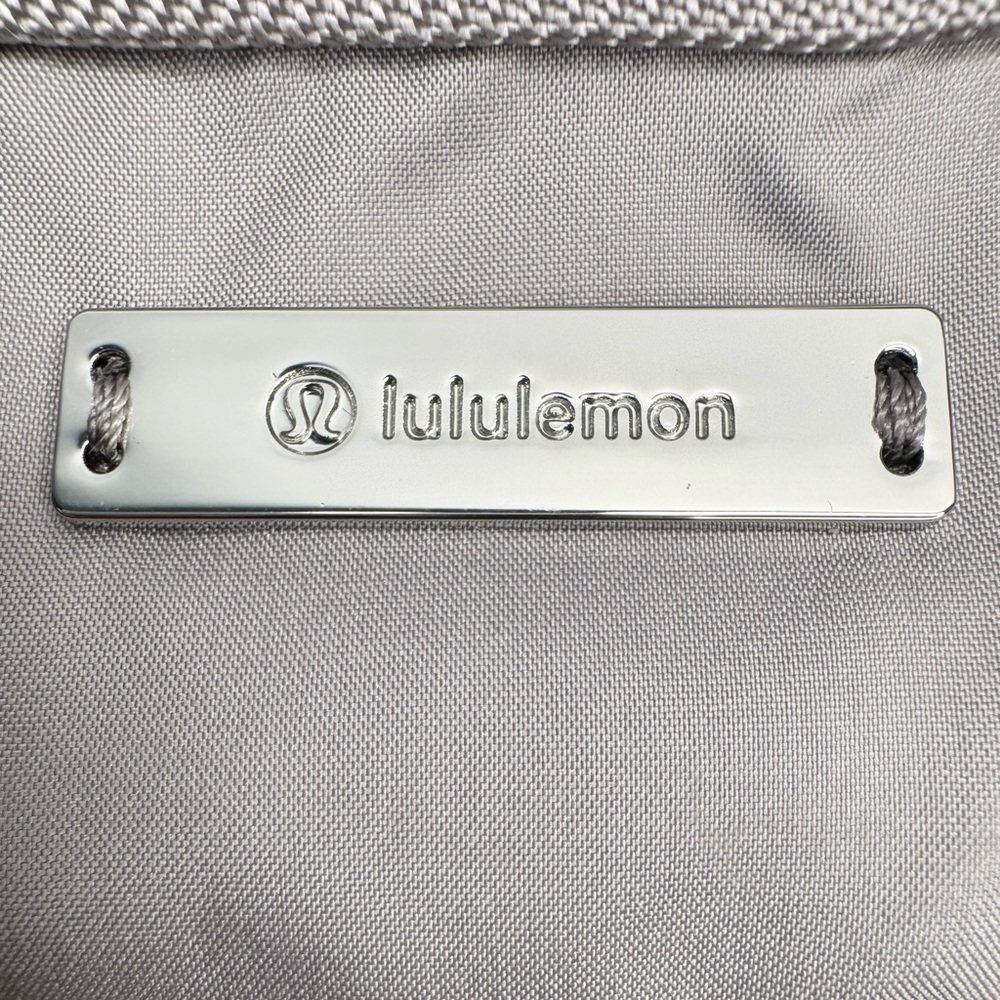 Lululemon Carry Onward Rucksack *12L - Picture 12 of 17